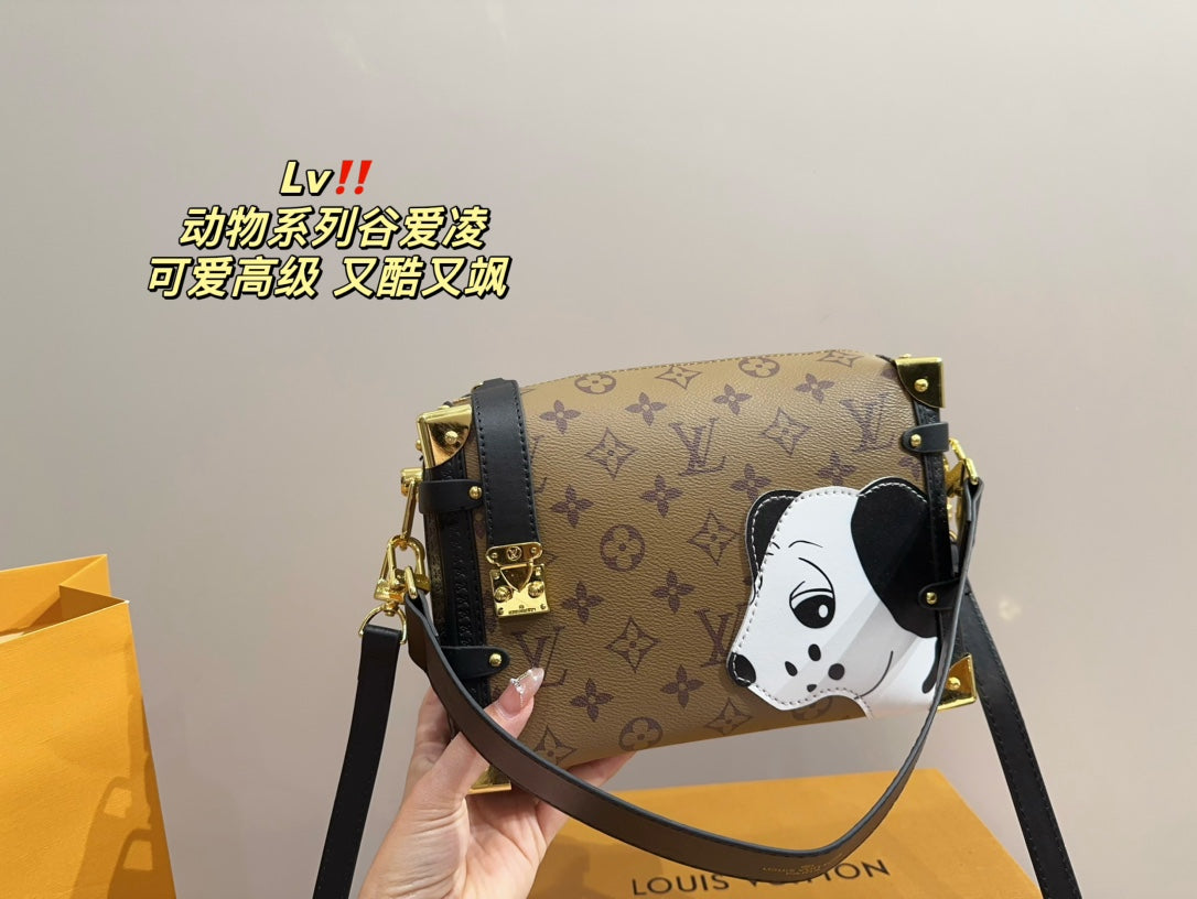 Lv   Animal series custom  bag